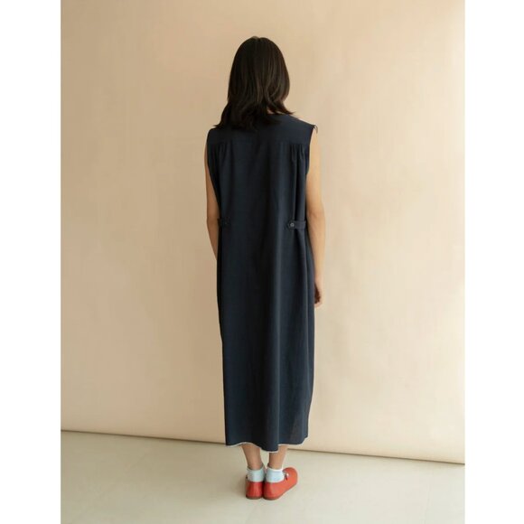 Runaway Bicycle brand V-neck Cotton Dress - Picture 2 of 9